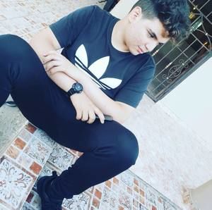 Meet your Posher, Javier